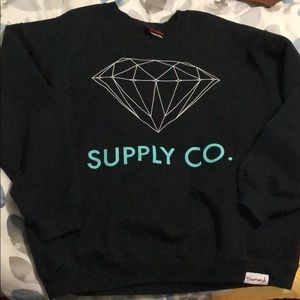 Diamond crew neck